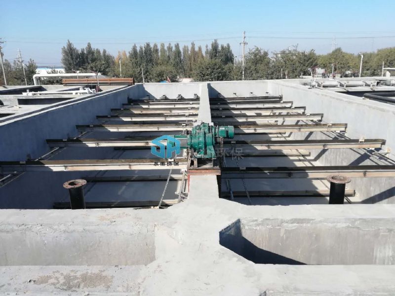 鏈板刮泥機(jī)